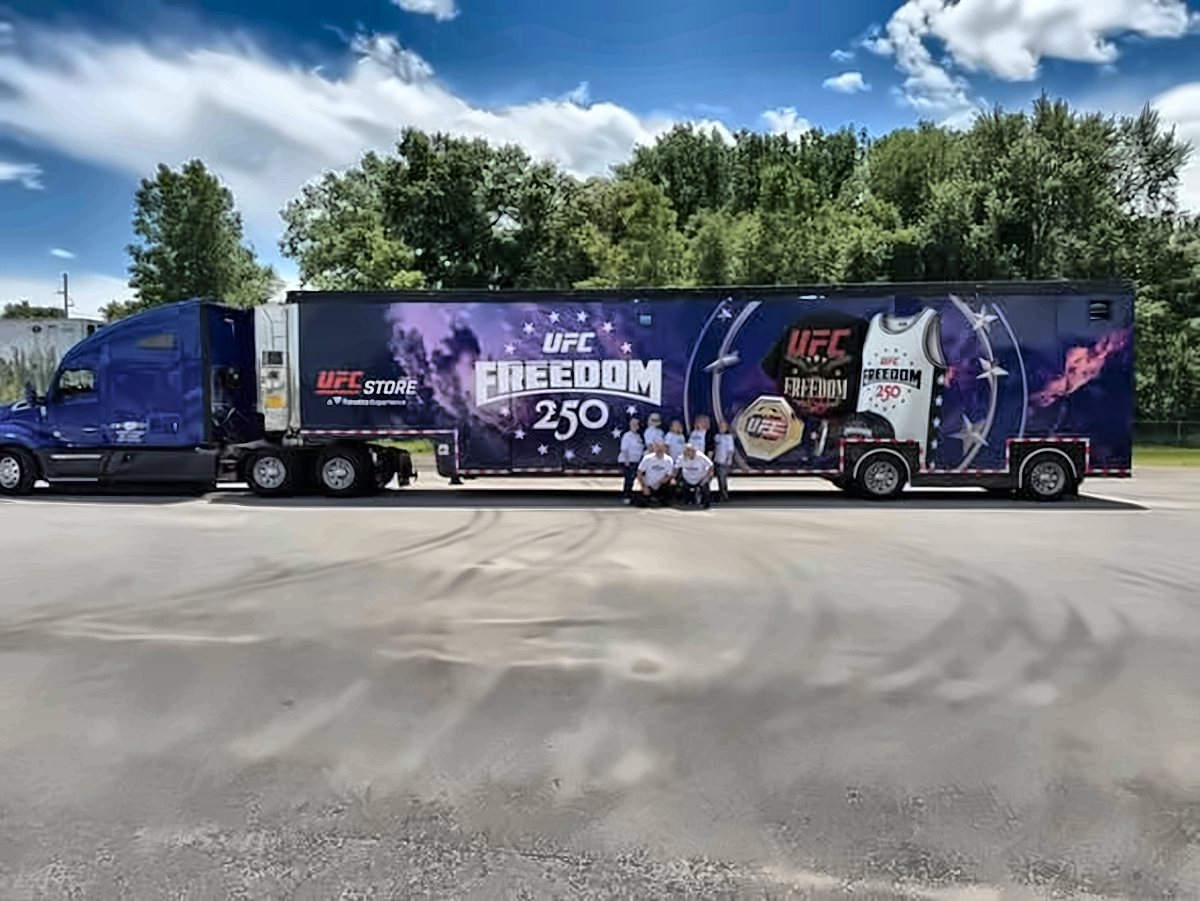 CW tractor and trailer with crew